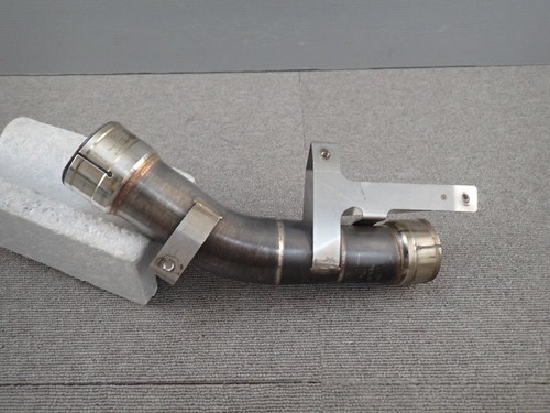 Akrapovic mid link pipe - link,